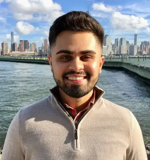 Yash Shah calls Sell The Trend a valuable platform for finding products.